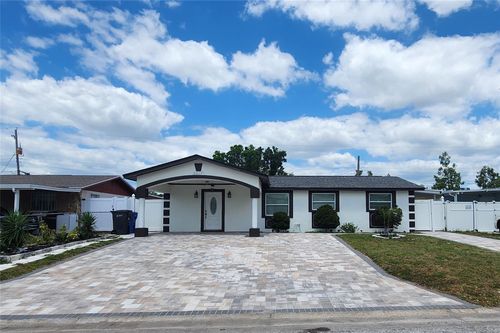 6017 W Fern St, TAMPA, FL, 33634-5136 | Card Image