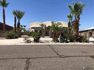 13310 Chase Way, House other with 2 bedrooms, 1 bathrooms and null parking in Yuma AZ | Image 2