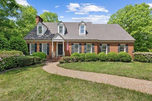 105 Olivers Way, Williamsburg, VA, 23188-1846 | Card Image