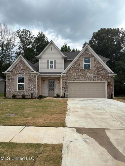 10243 March Meadows Way, Olive Branch, MS, 38654-1586 | Card Image