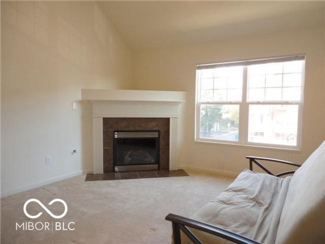 Master Bedroom. | Image 9