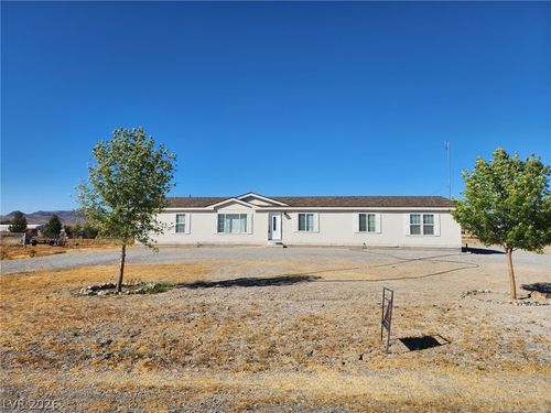 4140 Victoria St, Pahrump, NV, 89048-5132 | Card Image