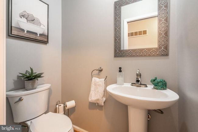 C13 - 12 E Maple Ave, Townhouse with 3 bedrooms, 3 bathrooms and null parking in MERCHANTVILLE NJ | Image 14