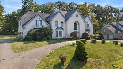 2171 Chardonnay Circle, House other with 5 bedrooms, 3 bathrooms and 3 parking in Hampton PA | Image 3