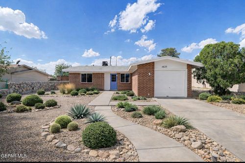 1625 Phil Gibbs Dr, El Paso, TX, 79936-5707 | Card Image