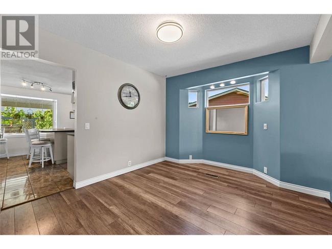 135 Whiteshield Cres, House other with 5 bedrooms, 3 bathrooms and null parking in Kamloops BC | Image 9
