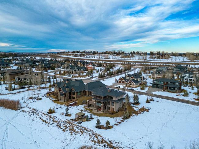 131 Leighton Lane, Home with 5 bedrooms, 4 bathrooms and 6 parking in Rural Rocky View County AB | Image 47