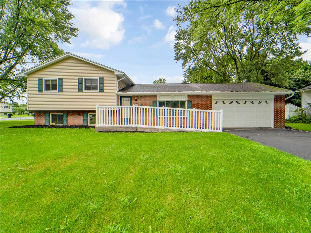 Authors Ave, Henrietta, NY 14467