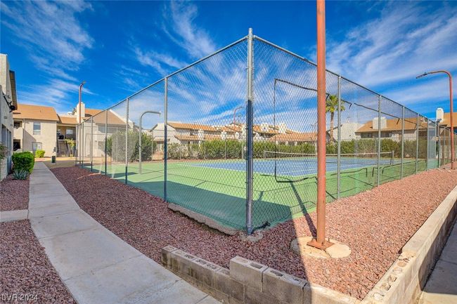 APT-25 - 2941 Country Manor Ln, Condo with 3 bedrooms, 2 bathrooms and null parking in Las Vegas NV | Image 28