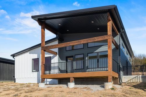 15-20 Reed St, Reeds Spring, MO, 65737-7682 | Card Image