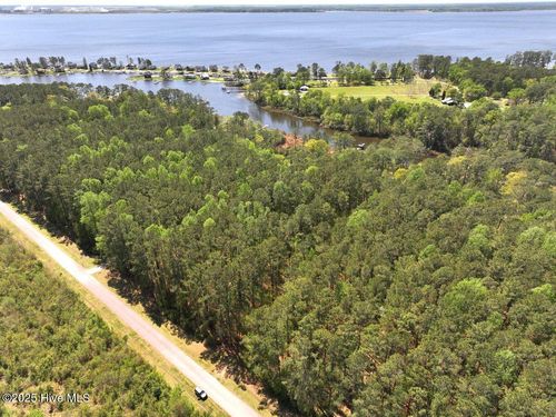 Lot 5 Mixon Creek Dr, Bath, NC, 27808-9127 | Card Image