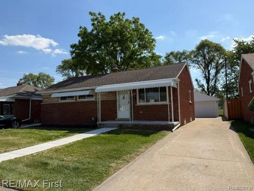 25184 Collingwood St, Roseville, MI, 48066-3959 | Card Image