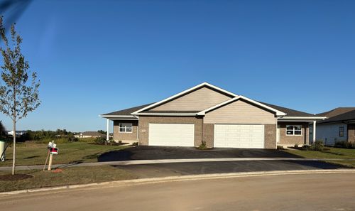 2041 Isabella Lane, Minooka, IL, 60447 | Card Image