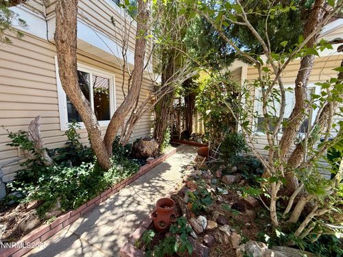 1114 Bradley Sq, Sparks, NV, 89434-1608 | Card Image