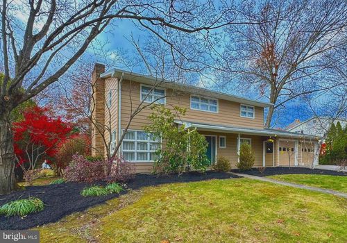 2200 Cassady Ave, HUNTINGDON, PA, 16652-2614 | Card Image