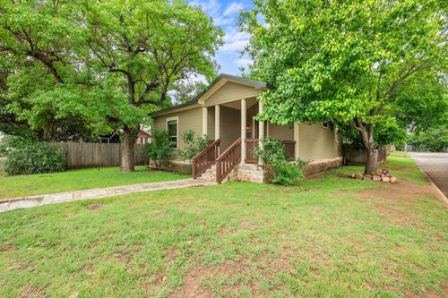 111 Adam L Chapa Sr St, Austin, TX, 78702-4529 | Card Image