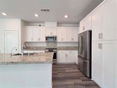 12060 Turnleaf Ave, Whittier, CA, 90602-1072 | Card Image