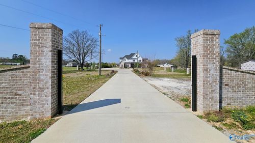 21607 Easter Ferry Road, Elkmont, AL, 35620 | Card Image