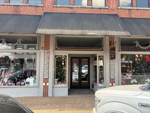 102 N White St, Athens, TN, 37303-3549 | Card Image