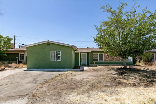 45315 Genoa Ave, Lancaster, CA, 93534-1903 | Card Image