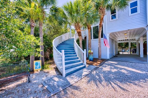 1080 W Gulf Beach Dr, St. George Island, FL, 32328 | Card Image