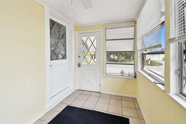 Front unit, Duplex for sale Madeira Beach | Image 7