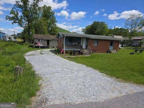 37 Erwin St, Clayton, GA, 30525-3064 | Card Image