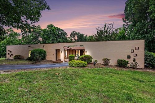 5427 Tallwood Estates Drive, Thomasville, NC, 27360 | Card Image