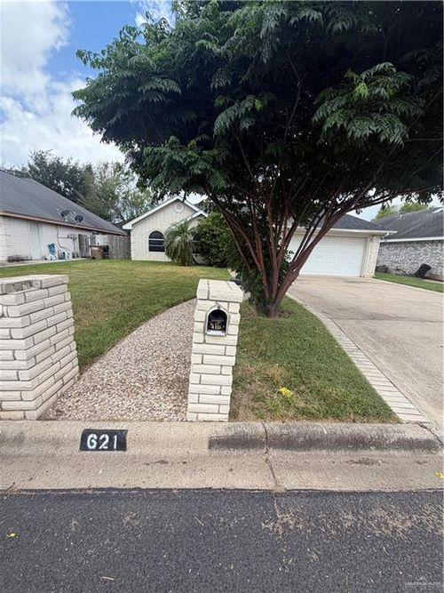 621 Cardinal Avenue, Edinburg, TX, 78542 | Card Image