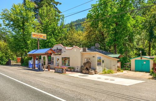 26876 Highway 62, Trail, OR, 97541-9413 | Card Image