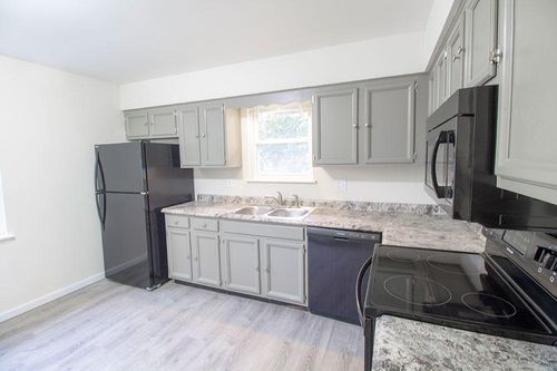 1323 S Roseta Ave, COLUMBIA, MO, 65201-9442 | Card Image