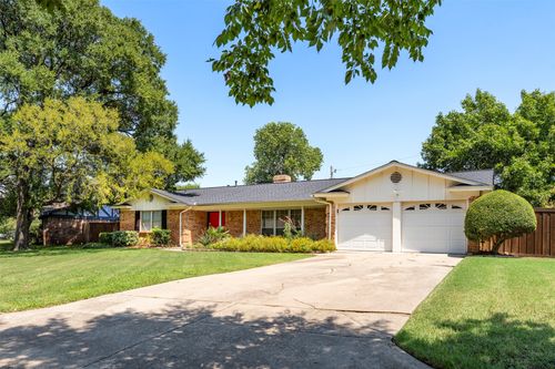 3612 Holland Dr, North Richland Hills, TX, 76180-1501 | Card Image