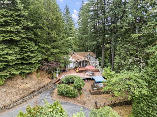 684 Bear Creek Rd, Cottage Grove, OR, 97424-8408 | Card Image