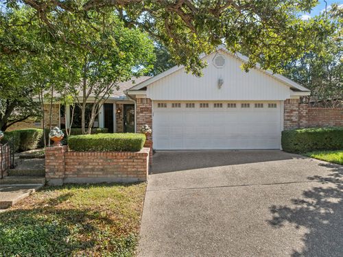 4400 Westchester Dr, Waco, TX, 76710-1331 | Card Image