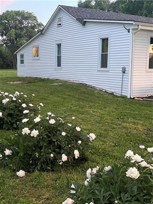 1596 Haskell Rd, House other with 2 bedrooms, 1 bathrooms and null parking in Williamsburg KS | Image 25