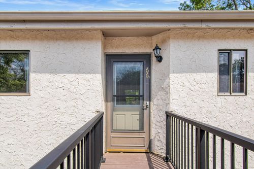 1566 Millpond Ct, Chaska, MN, 55318-1312 | Card Image