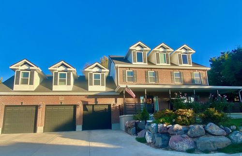 4433 Devonshire Dr, Bountiful, UT, 84010-8010 | Card Image
