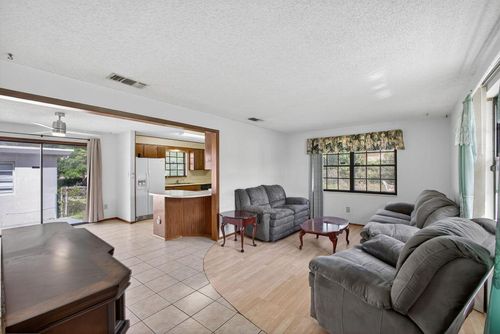 1332 W 33rd St, Riviera Beach, FL, 33404-2956 | Card Image