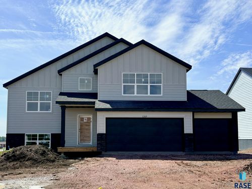 2209 E Alexa St Street, Brandon, SD, 57005 | Card Image