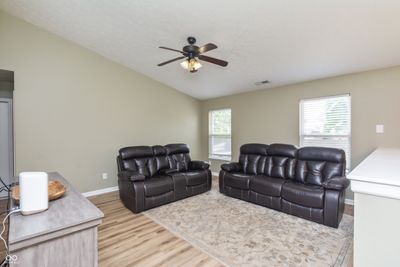 1161 Sunkiss Court, House other with 3 bedrooms, 2 bathrooms and null parking in Franklin IN | Image 2