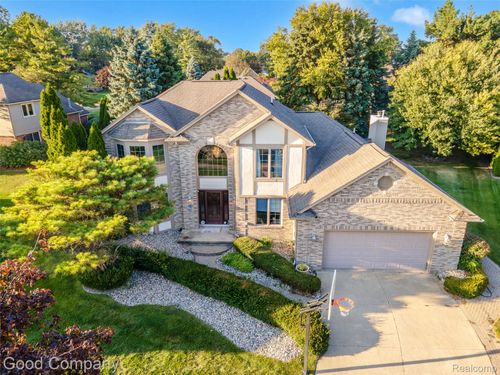 14973 River View Ct, Sterling Heights, MI, 48313-5772 | Card Image