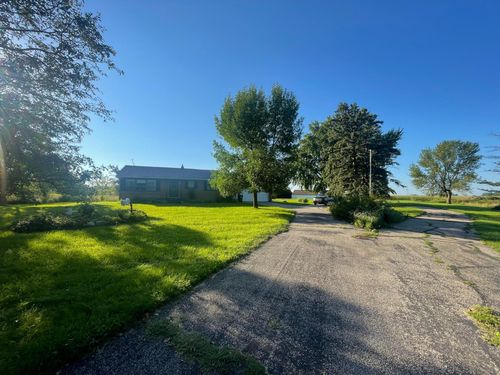 610 S Main St, Chokio, MN, 56221 | Card Image