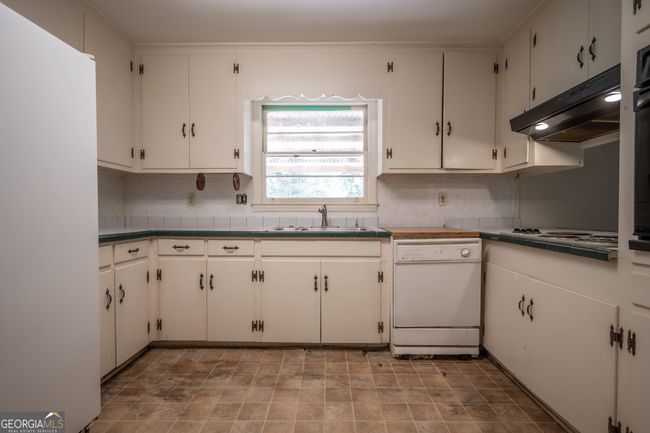 225 Ferncliff Dr, House other with 3 bedrooms, 2 bathrooms and null parking in Athens GA | Image 4