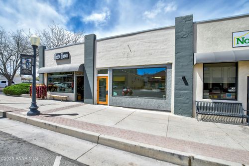 214 N Cortez St, Prescott, AZ, 86301-3018 | Card Image