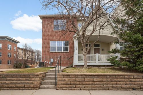 1-1669 Arona St, Falcon Heights, MN, 55108-2351 | Card Image