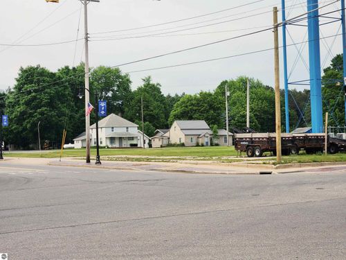 102 N 1st Street, Buckley, MI, 49620 | Card Image