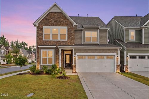 401 Ressler St, Holly Springs, NC, 27540-5811 | Card Image