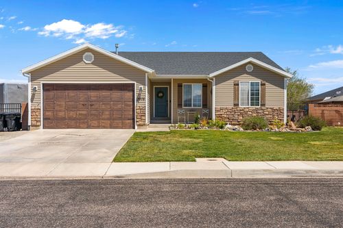 3978 W 175 S, Cedar City, UT, 84721 | Card Image