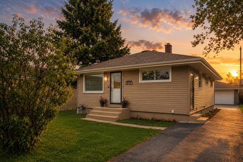 4550 S 47th St, GREENFIELD, WI, 53220-4108 | Card Image