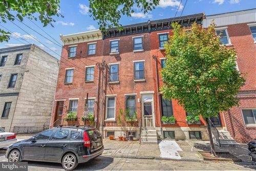 1304 S 10th St, PHILADELPHIA, PA, 19147-5619 | Card Image